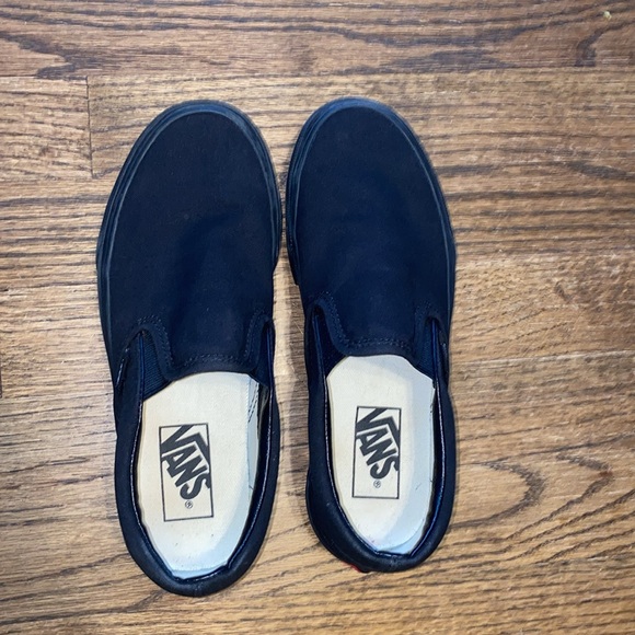 Black slip on Vans - Picture 6 of 6
